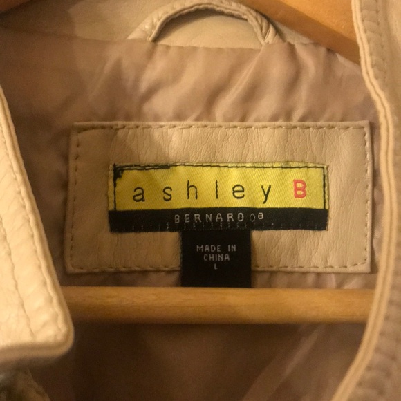 Ashley Brown Woman’s Jacket Size L - Picture 2 of 2